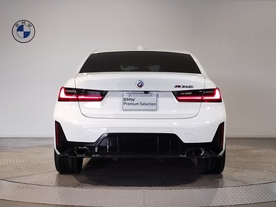 BMW 3 SERIES - 8