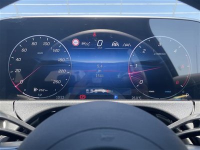 MERCEDES-BENZ E-CLASS - 6