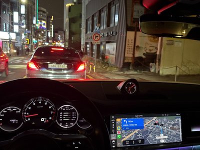 PORSCHE PANAMERA - 8