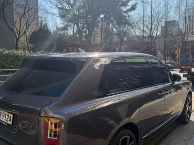 ROLLS-ROYCE CULLINAN - 8