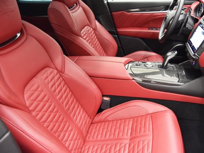 2022 Maserati LEVANTE — фото 10