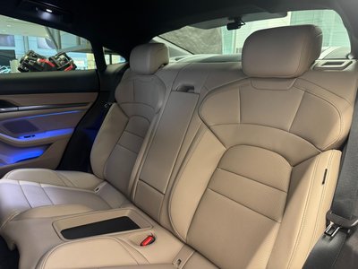 2025 Porsche TAYCAN 缩略图 54