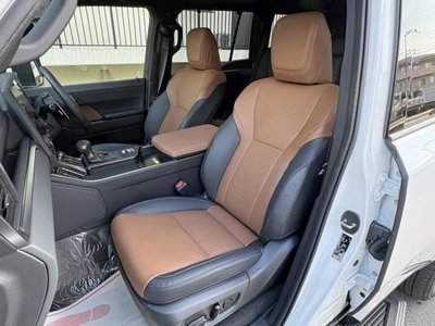 صورة مصغرة 13 لـ 2025 Lexus GX