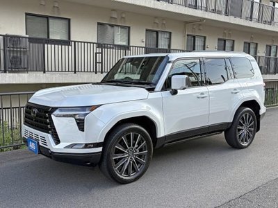 صورة 6 لـ 2025 Lexus GX