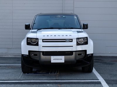 LAND ROVER DEFENDER - 7