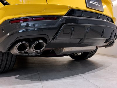 LAMBORGHINI URUS - 9