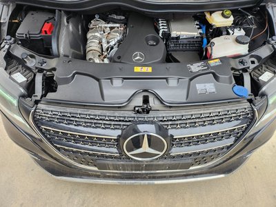صورة 7 لـ 2025 Mercedes-BENZ V-CLASS