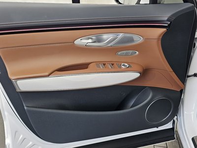 2024 Genesis GV70 thumbnail 14