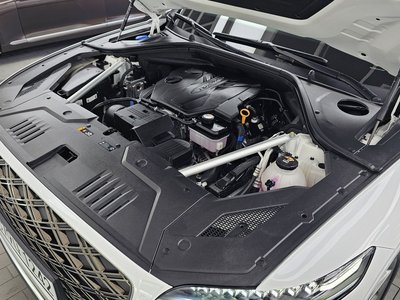 صورة 7 لـ 2024 Genesis GV70