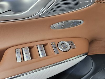 2024 Genesis GV70 thumbnail 28