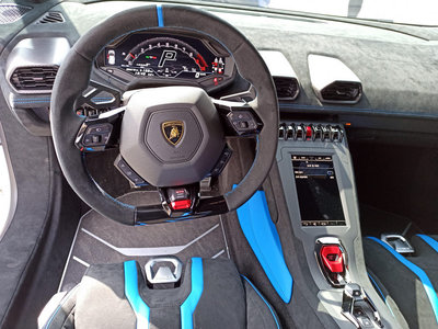 LAMBORGHINI HURACAN - 4