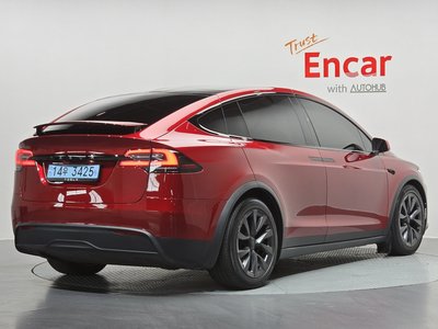 TESLA MODEL X - 3