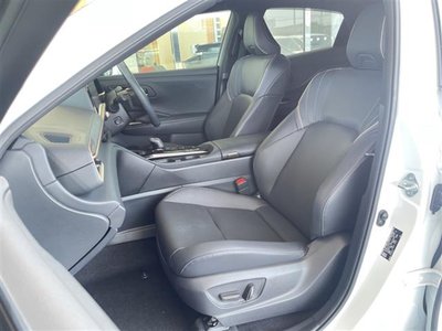 2025 Toyota CROWN SPORT 缩略图 22