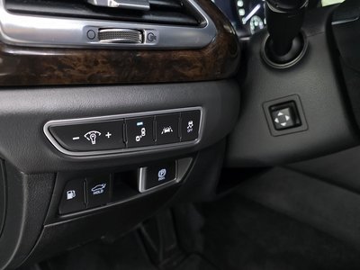 2019 Genesis G90 缩略图 13