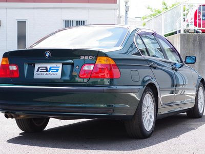 BMW 3 SERIES - 3