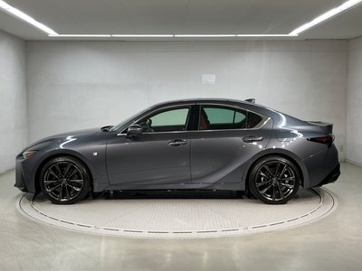 LEXUS IS - 4