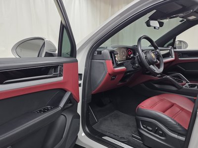 PORSCHE CAYENNE - 10