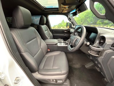 TOYOTA LAND CRUISER 250 - 8