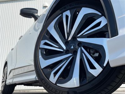 2025 Toyota CROWN SPORT thumbnail 34