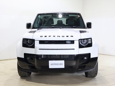 LAND ROVER DEFENDER - 8