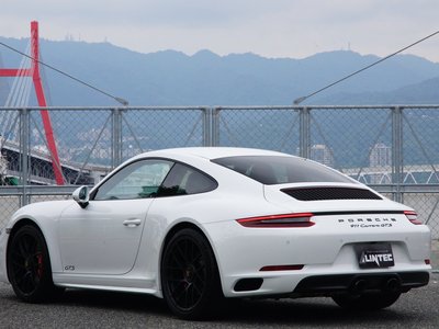 PORSCHE 911 - 8