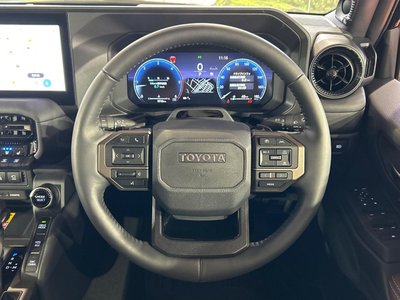 2024 Toyota LAND CRUISER 250 — миниатюра 12
