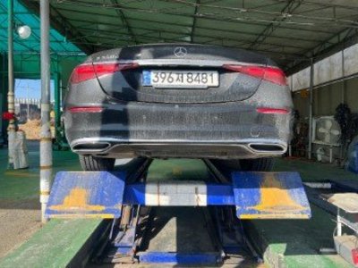 MERCEDES-BENZ S-CLASS - 2