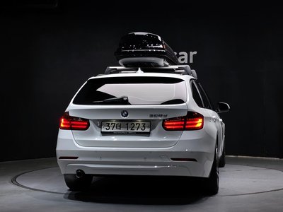 BMW 3 SERIES - 4