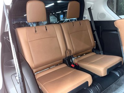 TOYOTA LAND CRUISER PRADO - 10