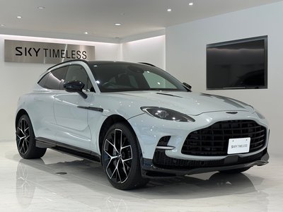 ASTON MARTIN DBX - 1