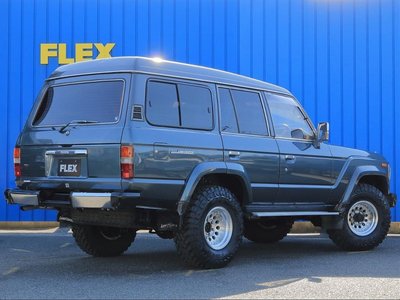 TOYOTA LAND CRUISER 60 - 4