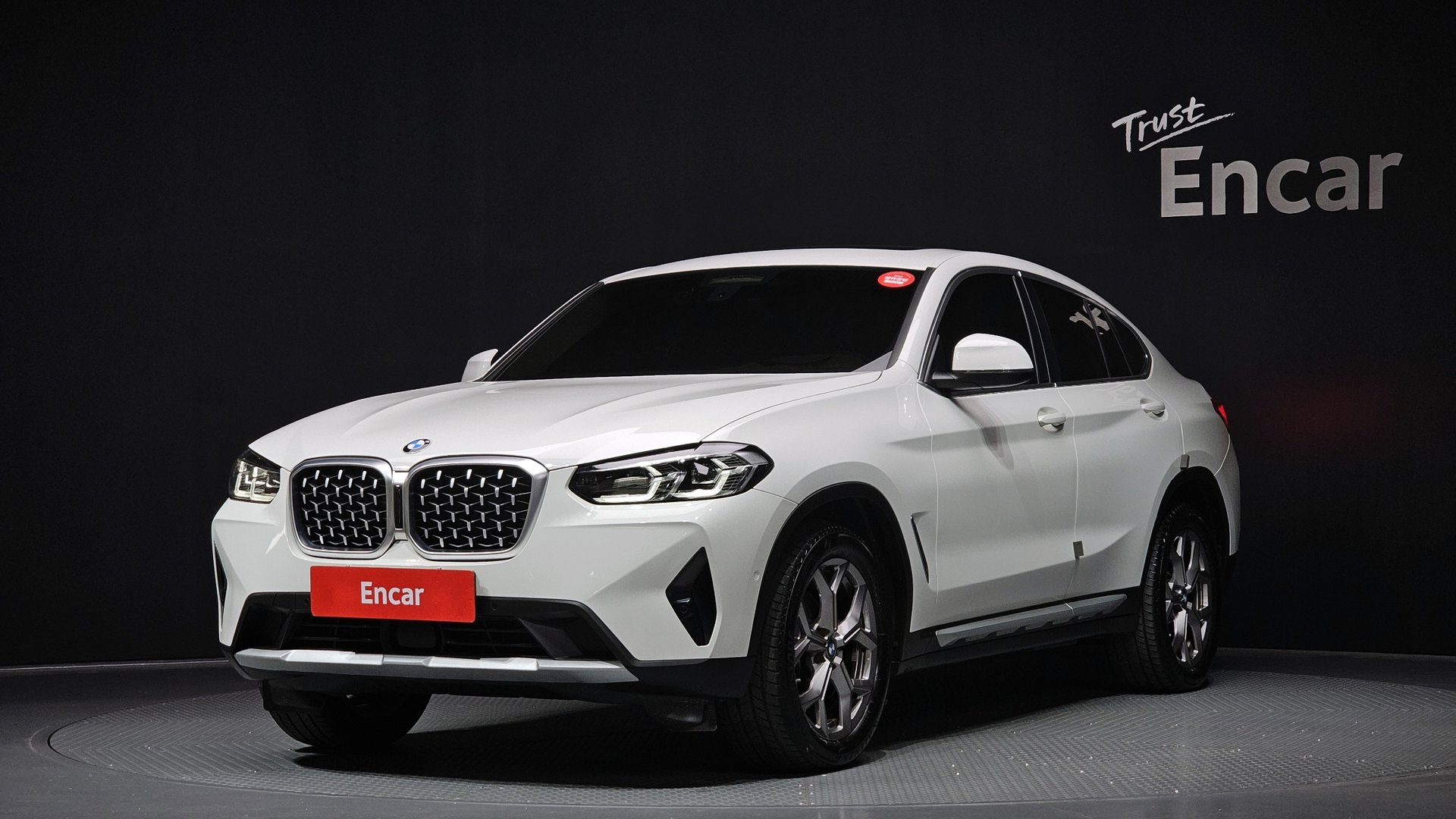 BMW X4 - View 1