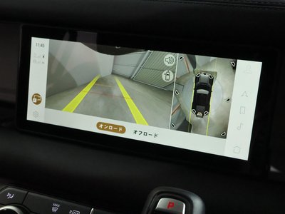 LAND ROVER DEFENDER - 7