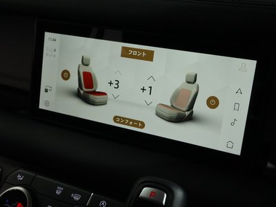 LAND ROVER DEFENDER - 3