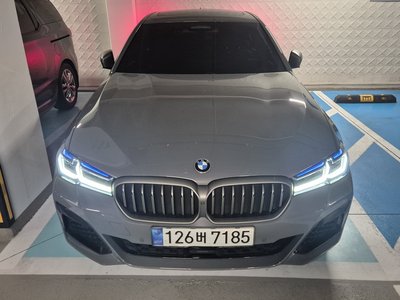 BMW 5 SERIES - 2