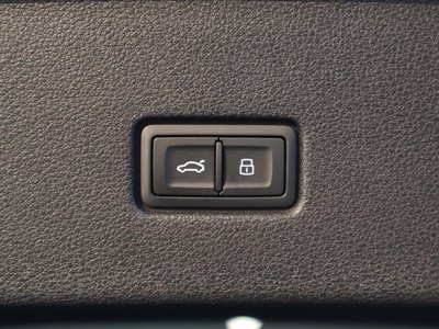2024 AUDI Q8 缩略图 79