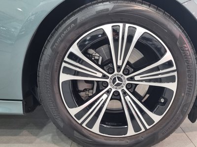 MERCEDES-BENZ E-CLASS - 6