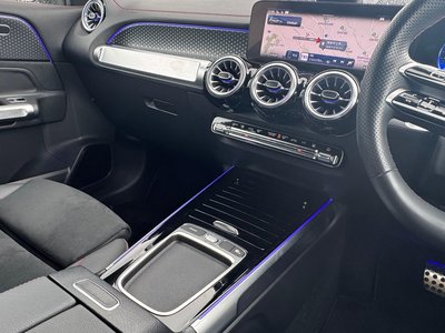 2025 Mercedes-BENZ EQB — миниатюра 14
