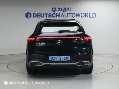 2023 Mercedes-BENZ EQE photo 3
