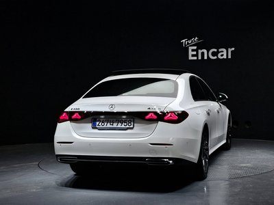 MERCEDES-BENZ E-CLASS - 3