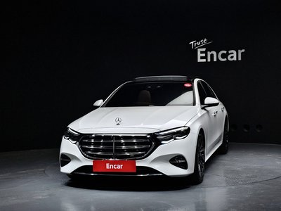 MERCEDES-BENZ E-CLASS - 2