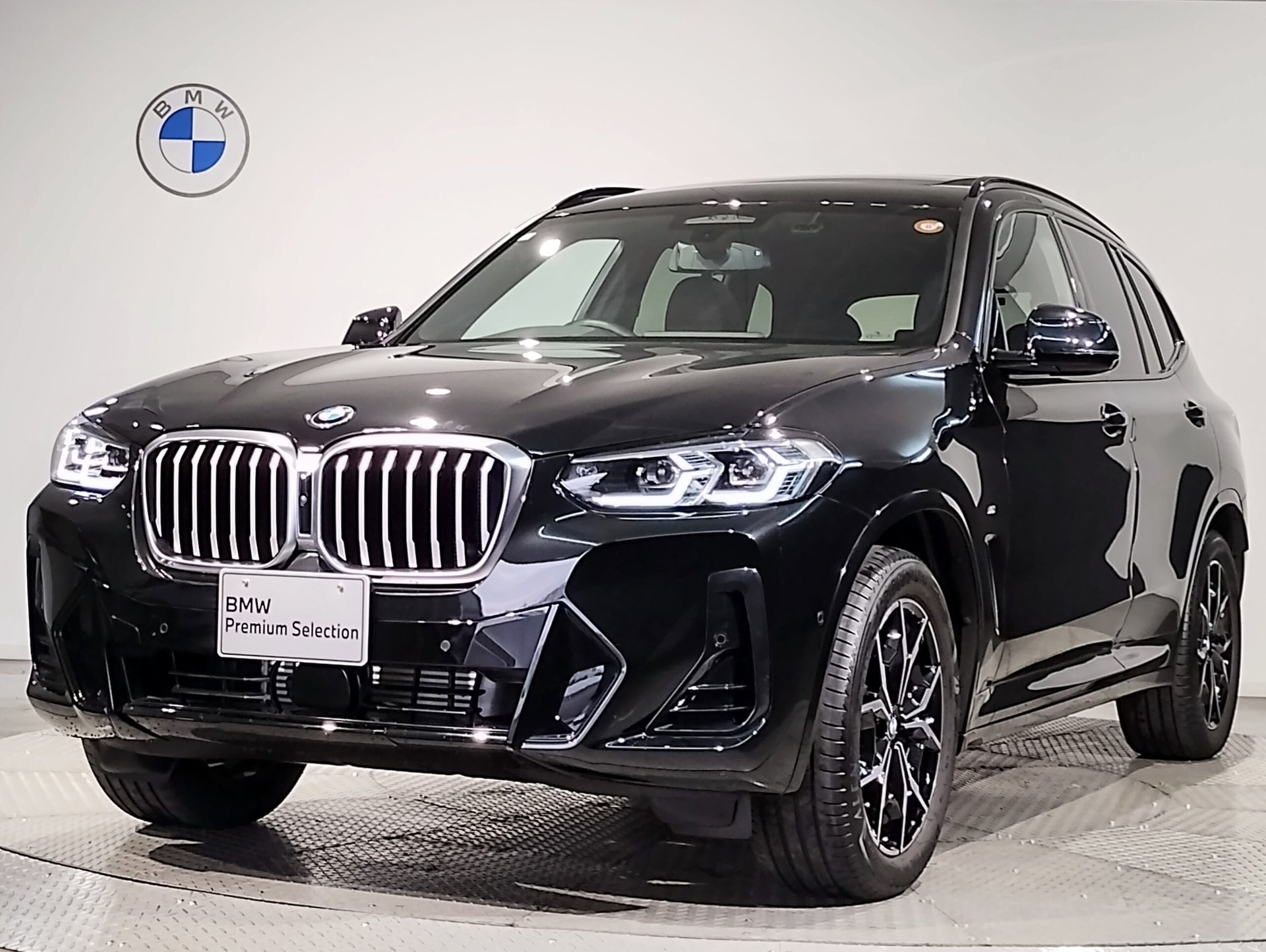 BMW X3 - View 1