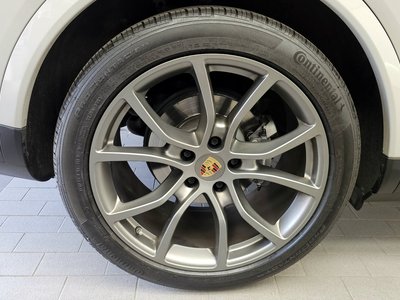 PORSCHE CAYENNE - 6
