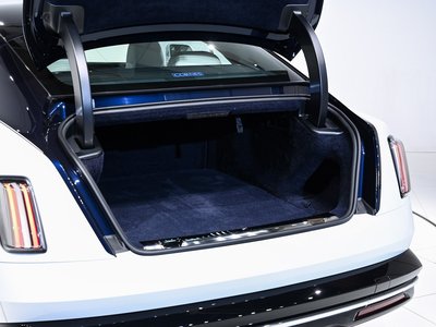 ROLLS-ROYCE SPECTRE - 9