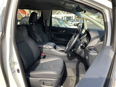 TOYOTA ALPHARD - 4
