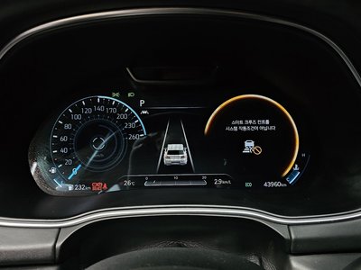 GENESIS GV80 - 8