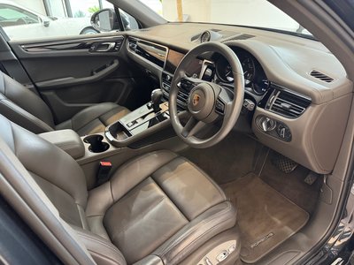 2022 Porsche MACAN 照片 10
