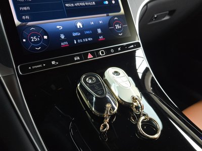 MERCEDES-BENZ GLC - 9