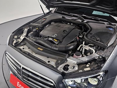 MERCEDES-BENZ E-CLASS - 7