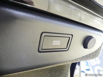 صورة مصغرة 20 لـ 2016 Bentley FLYING SPUR